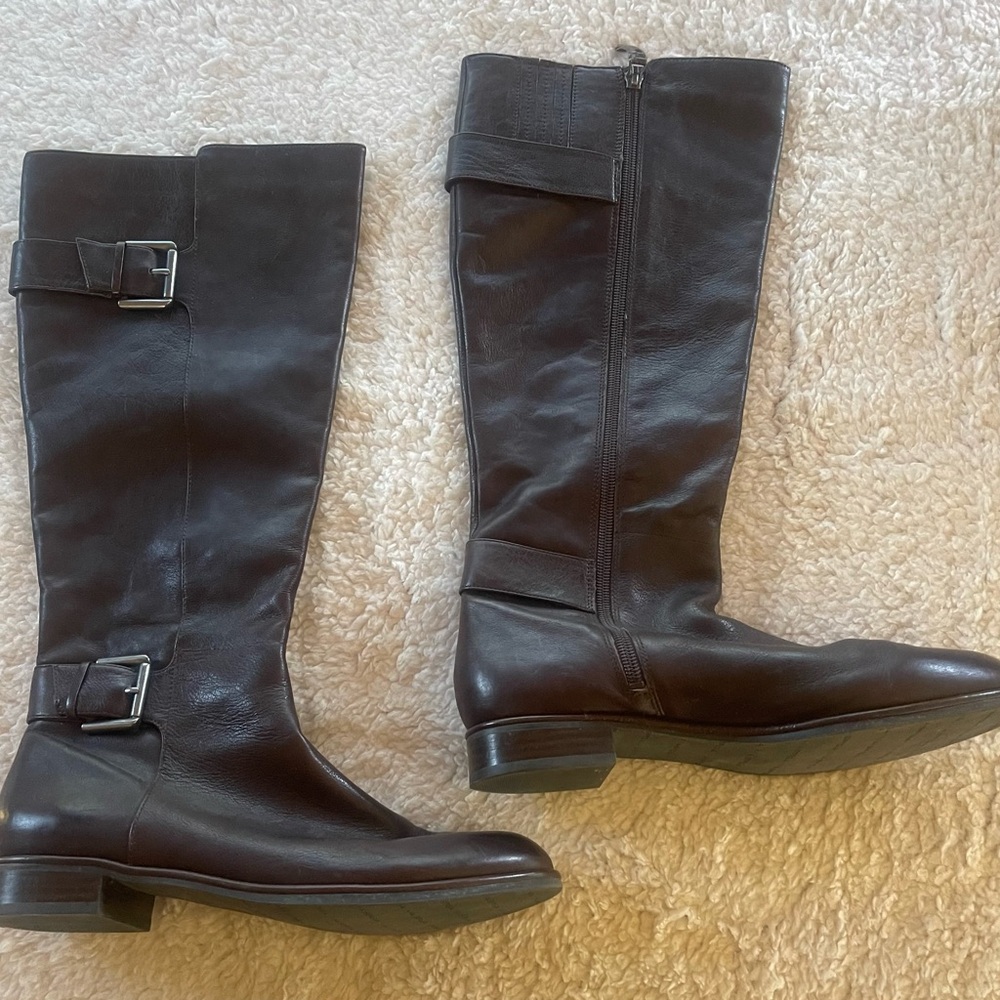 Via Spiga Brown Heeled Boots with Decorative Buckles